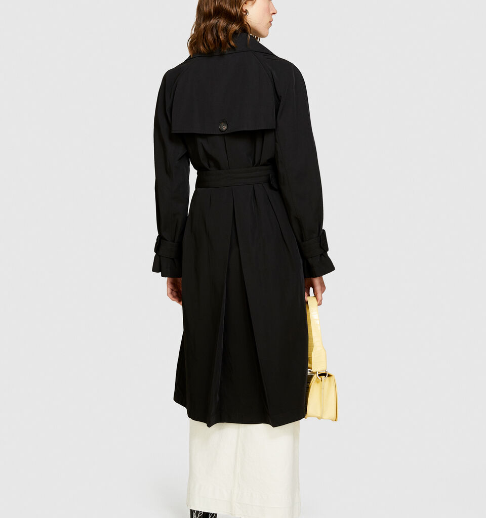Glossy trench coat - women's trench coats & rain coats - Black | Sisley image number 3